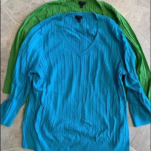 2/TWO V-neck Talbot’s Sweaters